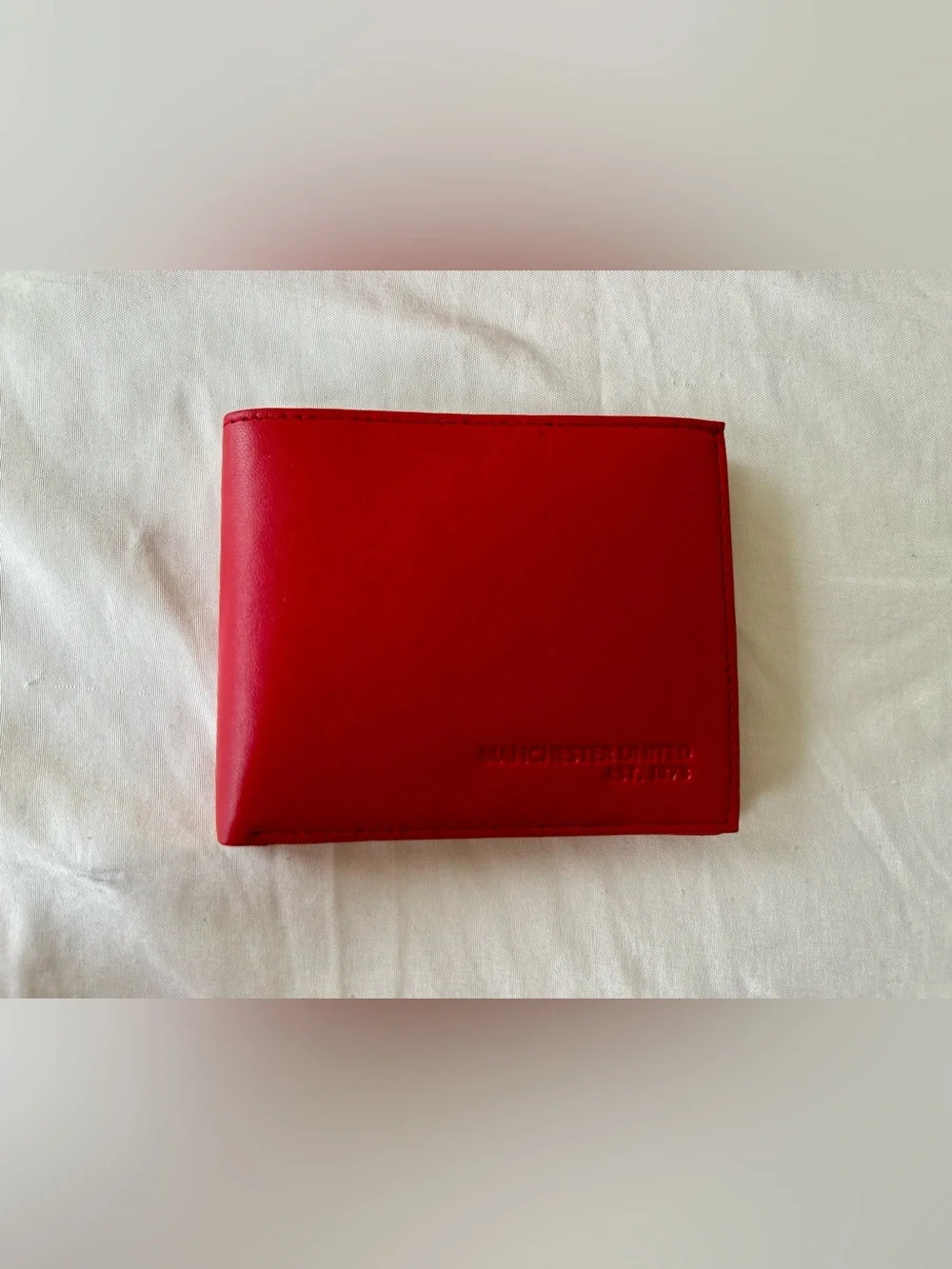 Manchester United official wallet 100% authentic!!